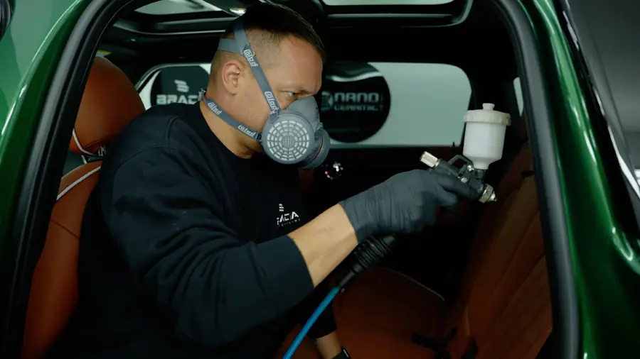 renowacja tapicerki skórzanej